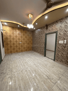 Image of 675 Sq.ft 3 BHK Apartment / Flat for sale in Uttam Nagar, New Delhi for Rs. 3250000