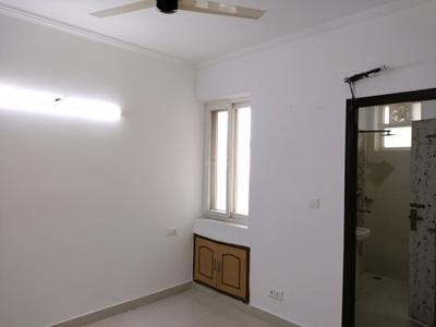 Bedroom Image of 1800 Sq.ft 4 BHK Apartment / Flat for sale in CGHS ShivLok Apartment, Sector 6 Dwarka New Delhi for Rs. 29800000
