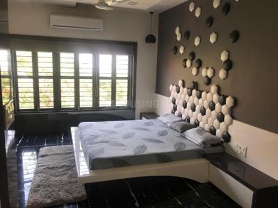 Bedroom Image of 2700 Sq.ft 4 BHK Villa for sale in Vastrapur Ahmedabad for Rs. 70000000