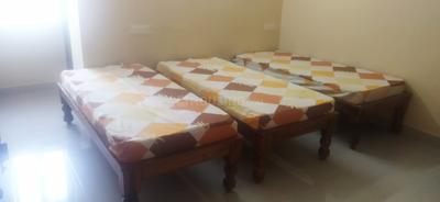 Bedroom Image of MADURAI VISHNU SHREYAS PG in Pallikaranai, Chennai