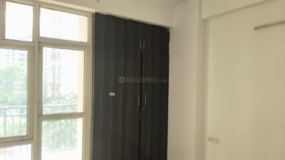 Bedroom Image of 1785 Sq.ft 3 BHK Apartment / Flat for rent in Kingswood Court, Crossings Republik Ghaziabad for Rs. 24000