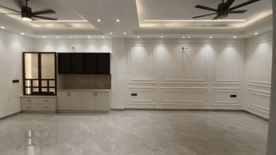 Living Room Image of 2500 Sq.ft 5 BHK Builder Floor for sale in Indirapuram Ghaziabad for Rs. 33000000