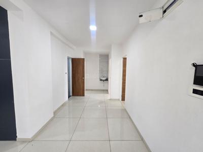 Image of 1750 Sq.ft 3 BHK Apartment / Flat for rent in Harni, Vadodara for Rs. 22000
