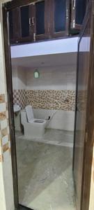 Image of 800 Sq.ft 2 BHK Builder Floor for rent in New Ashok Nagar, New Delhi for Rs. 25000