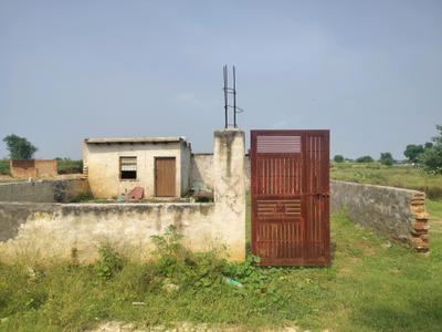Image of 450 Sq.ft Residential Plot / Land for sale in Bhanauta, Greater Noida for Rs. 1750100