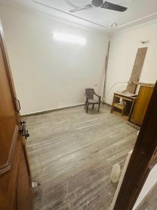 Bedroom Image of 1100 Sq.ft 3.5 BHK Builder Floor for rent in Punjabi Bagh New Delhi for Rs. 30000