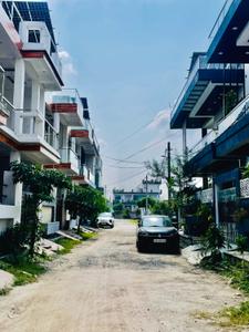 Image of 1000 Sq.ft Residential Plot / Land for sale in Krishna Nagar, Lucknow for Rs. 2350000