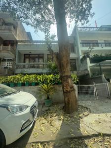 Image of 5500 Sq.ft 7 BHK Independent House for sale in New Friends Colony, New Delhi for Rs. 155000000