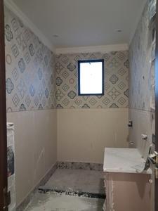 Common Bathroom Image of 1800 Sq.ft 3 BHK Builder Floor for rent in Paschim Vihar New Delhi for Rs. 80000