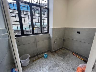 Bathroom Image of 2000 Sq.ft 4 BHK Builder Floor for rent in Janakpuri New Delhi for Rs. 74000
