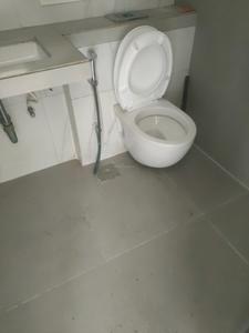 Common Bathroom Image of 1275 Sq.ft 3 BHK Apartment / Flat for sale in Powai Mumbai for Rs. 35000000