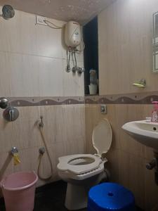 Bathroom Image of WhiteWaves PG Residences in Vile Parle West, Mumbai