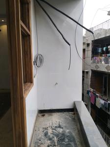 Bedroom Three Image of 1050 Sq.ft 3 BHK Builder Floor for rent in Shastri Nagar New Delhi for Rs. 30000