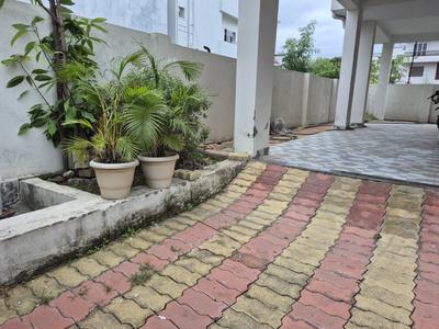 Image of 1300 Sq.ft 1 BHK Apartment / Flat for rent in Manewada, Nagpur for Rs. 14000