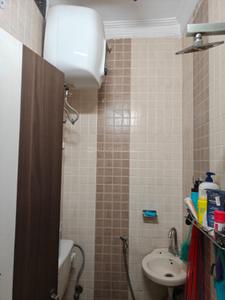 Image of 1250 Sq.ft 3 BHK Apartment / Flat for sale in Arya Apartments, Sector 15 Rohini, New Delhi for Rs. 16500000