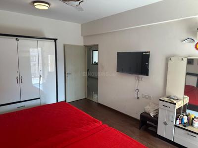 Bedroom Image of 1561 Sq.ft 3 BHK Apartment / Flat for rent in Peninsula Ashok Astoria Villas, Gangapur Nashik for Rs. 45000