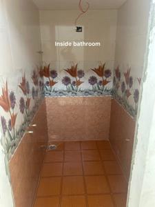 Bathroom Image of 450 Sq.ft 1 BHK Independent House for rent in Villarasampatti Erode for Rs. 7500