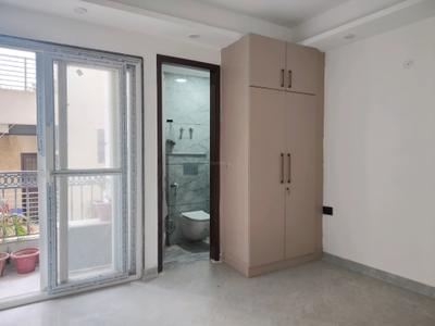 Bedroom Image of 900 Sq.ft 2 BHK Builder Floor for sale in Said-Ul-Ajaib New Delhi for Rs. 6500000