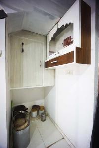 Kitchen Image of 2970 Sq.ft 4 BHK Independent House for sale in Kudasan Gandhinagar for Rs. 35000000