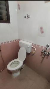 Bathroom Image of 800 Sq.ft 2 BHK Apartment / Flat for rent in Kil Ayanambakkam Chennai for Rs. 1500000