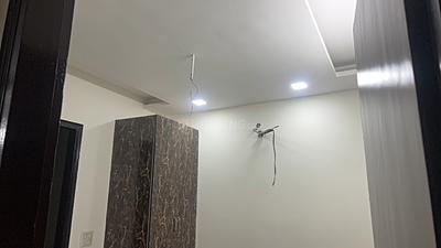 Bedroom Image of 800 Sq.ft 3 BHK Builder Floor for sale in Sector 7G New Delhi for Rs. 8700000