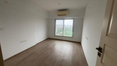 Bedroom Image of 1450 Sq.ft 3.5 BHK Apartment / Flat for sale in Kanakia Paris, Bandra East Mumbai for Rs. 48000000