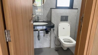 Image of 1500 Sq.ft 3 BHK Apartment / Flat for rent in Godrej Urban Park, Powai, Mumbai for Rs. 120000