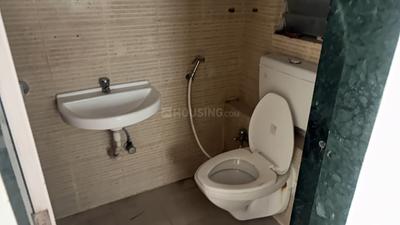 Bathroom Image of 585 Sq.ft 1 BHK Apartment / Flat for sale in DB Ozone, Dahisar East Mumbai for Rs. 5800000