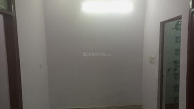 Living Room Image of 450 Sq.ft 2 BHK Builder Floor for sale in Pitampura New Delhi for Rs. 3300000