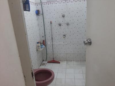 Bathroom Image of 3000 Sq.ft 5 BHK Independent House for sale in Adajan Surat for Rs. 25000000