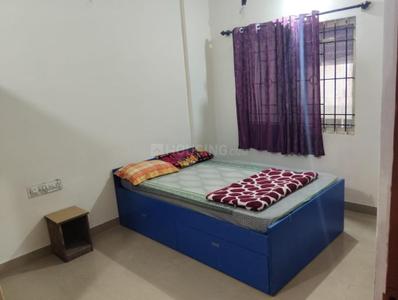 Bedroom Image of Royal PG in Dadar West, Mumbai