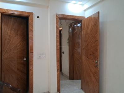 Bedroom Image of 1650 Sq.ft 3.5 BHK Apartment / Flat for sale in Capital Home 102, Sector 102 Noida for Rs. 7000000