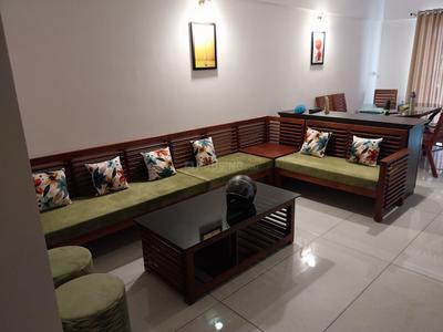 Image of Confident Whiteberry in Kakkanad, Kochi