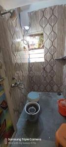 Bathroom Image of 450 Sq.ft 1 BHK Apartment / Flat for rent in Wadgaon Sheri Pune for Rs. 18000