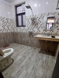 Bathroom Image of 1700 Sq.ft 2 BHK Independent House for rent in Sector 46 Gurgaon for Rs. 42000