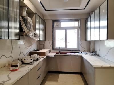 Kitchen Image of 2700 Sq.ft 4 BHK Builder Floor for sale in Sector 55 Gurgaon for Rs. 29000000