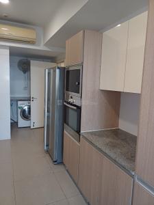 Kitchen Image of 2700 Sq.ft 4 BHK Apartment / Flat for sale in DLF Park Place, Sector 54 Gurgaon for Rs. 102500000