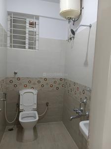 Bathroom Image of 1600 Sq.ft 3 BHK Apartment / Flat for rent in JP Nagar Bengaluru for Rs. 40000