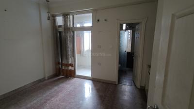 Bedroom Image of 3000 Sq.ft 4 BHK Penthouse for rent in Mahagun Mansion Phase 1 and 2, Indirapuram Ghaziabad for Rs. 42000