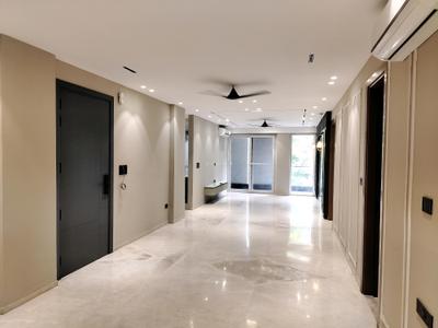 Living Room Image of 2400 Sq.ft 4 BHK Builder Floor for sale in Vipul World, Sector 48 Gurgaon for Rs. 27500000