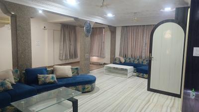 Living Room Image of 4000 Sq.ft 4.5 BHK Independent House for rent in Chembur Mumbai for Rs. 250000