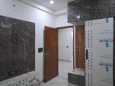Bedroom Image of 1500 Sq.ft 3 BHK Apartment / Flat for sale in Avenue 1, Sector 73 Noida for Rs. 5400000