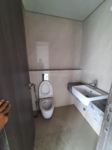 Bathroom Image of 1286 Sq.ft 3 BHK Apartment / Flat for sale in Sheth Beaumonte Tower C, Sion Mumbai for Rs. 67500000
