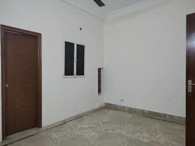 Bedroom Image of 1000 Sq.ft 2 BHK Apartment / Flat for rent in Rajpur Khurd Village New Delhi for Rs. 31000