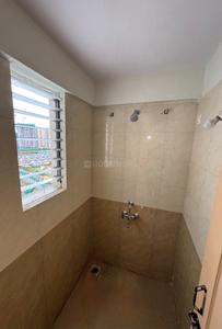 Bathroom Image of 350 Sq.ft 1 BHK Apartment / Flat for rent in APAK Ajinkya Towers, Charholi Budruk Pune for Rs. 13500