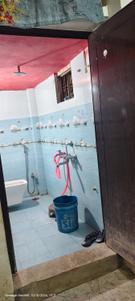 Bathroom Image of 930 Sq.ft 1 BHK Independent House for sale in Matiyari Lucknow for Rs. 4800000