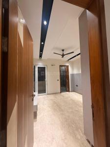 Bedroom Image of 1900 Sq.ft 3 BHK Builder Floor for rent in Tilak Nagar New Delhi for Rs. 65000