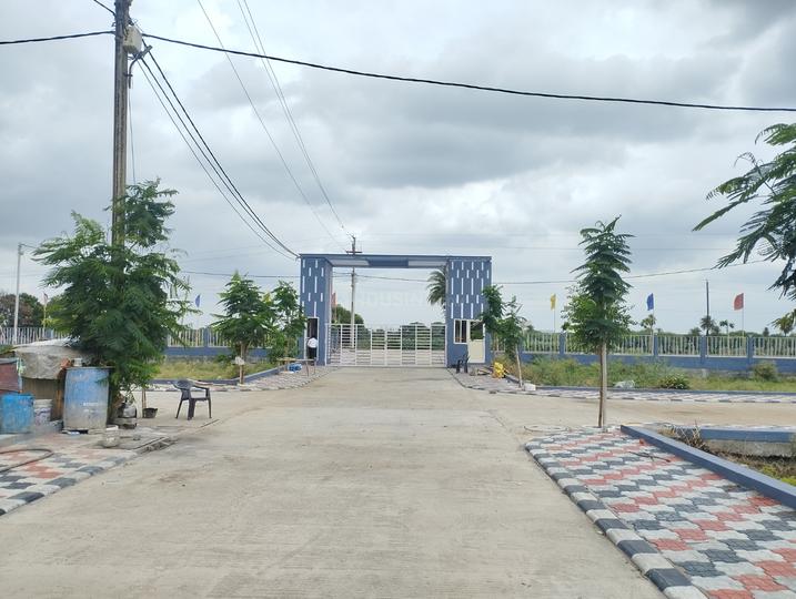 Millennium Corridor Main Image 1