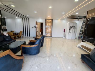 Hall Image of 2200 Sq.ft 4 BHK Apartment / Flat for sale in Veena Sky Heights, Borivali West Mumbai for Rs. 65000000