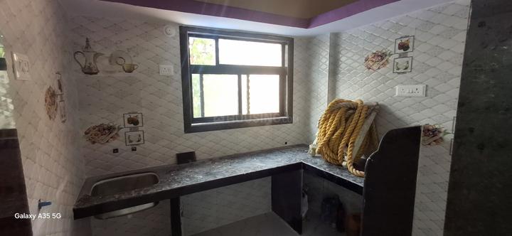 Airoli sector 3 Kitchen 1